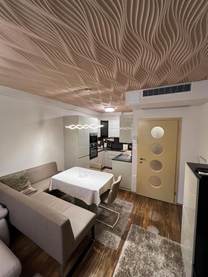 德布勒森Parizsi Udvar Premium Apartman公寓 外观 照片