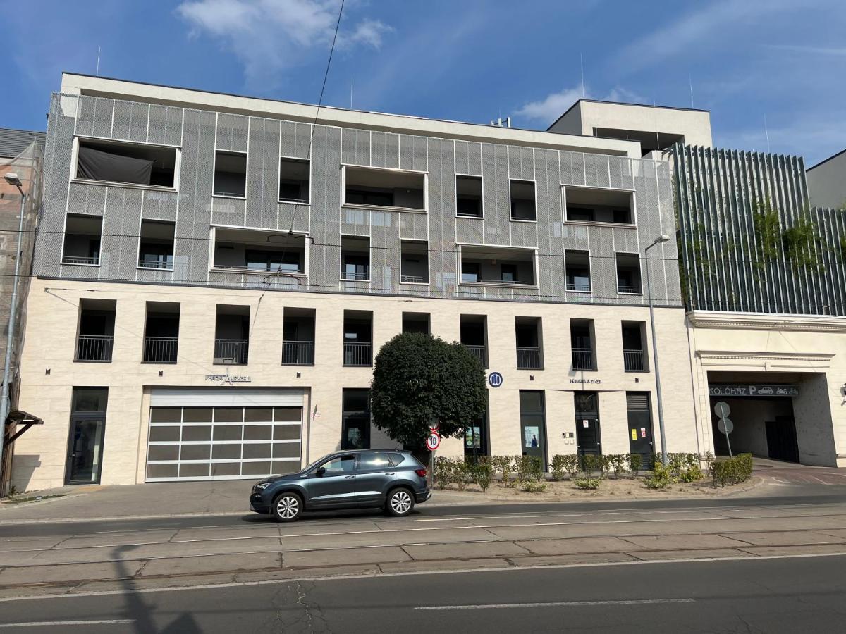德布勒森Parizsi Udvar Premium Apartman公寓 外观 照片
